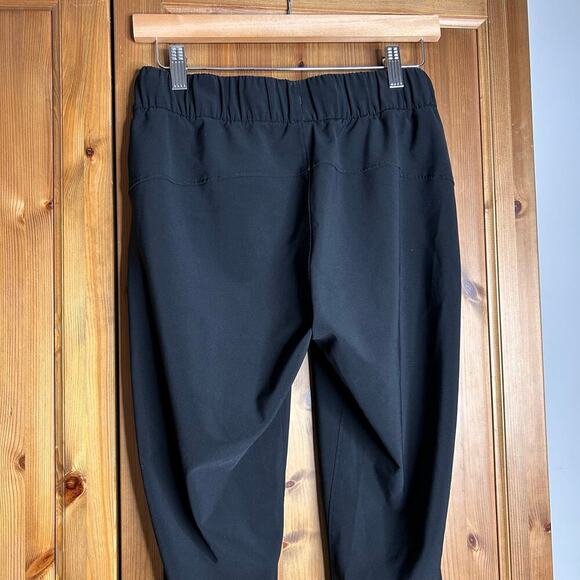 Lululemon On The Fly Pant Women’s 4 Black Athleisure Neutral Minimalist Casual - Picture 8 of 9